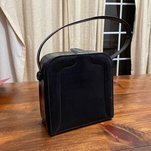 Black vintage shoulder bag with Mirror inside Handbag